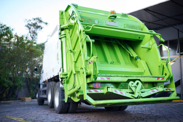 Best Construction Debris Removal  in Stratford, WI